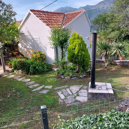 Ferienhaus Sunrise Gruda